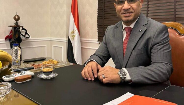 طارق الجيوشي: الدولة تبذل جهود كبيرة لتعميق صناعة حديد التسليح محليًا