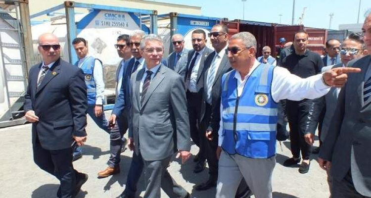 رئيس الجمارك: نستهدف خفض زمن الإفراج الجمركى إلى يومين فقط بنهاية 2025