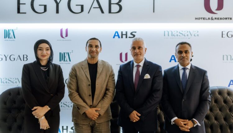 شراكة استراتيجية بين «EGY GAB » ومجموعة فنادق «U-Hotels لإدارة وتشغيل مشروع Masaya بسيدى عبدالرحمن م . محمد جاب الله – رئيس مجلس إدارة الشركة: ندعم رؤية الدولة فى تنشيط السياحة و" Masaya " أول منتجع فندقي متكامل بالساحل الشمالي كيفورك دلدليان – المدير التنفيذى لمجموعة الفنادق " U-Hotels " يقدم تجربة ضيافة فريدة تمزج بين الطابع الرفاهية والفخامة م . شريهان جاب الله – نائب رئيس مجلس الإدارة مشروع " " Masaya يعكس فلسفة الاستدامة والراحة داخل منتجع سياحى مستوحى من الطبيعة شريف بشرى – رئيس القطاع التجارى بشركة EGY GAB المشروع يقام على مساحة ٣٠ فدان وتم الانتهاء من ٨٠% من أعمال الإنشاءات احمد شمس – رئيس قطاع المبيعات تم بيع ٨٠ % من المشروع وجميع الوحدات تتمتع بإطلالات مميزة على البحر وقعت شركة " EGY GAB " للتطوير العقارى عقد شراكة مع مجموعة Absolute Hotels services أسرع شركات الفنادق نموا فى كل من قارتى اسيا وأوروبا لإدارة وتشغيل مشروع " Masaya " سيدى عبدالرحمن بالساحل الشمالي ليكون بهذا التعاقد اول منتجع فندقى يدار بالكامل بالعلامة الفندقية U-Hotels إحدى أبرز العلامات الفندقية التى تديرها المجموعة . وقد قام بتوقيع عقد الشراكة كل من المهندس محمد جاب الله رئيس مجلس إدارة شركة "EGY GAB " للتطوير العقارى وكيفورك دلدليان – المدير التنفيذي لمجموعة Absolute Hotel Services بالشرق الأوسط وأفريقيا ، وأشار المهندس محمد جاب الله فى كلمته خلال التوقيع ان هذه الشراكة الاستراتيجية ستقوم بموجبها العلامة الفندقية U-Hotels بإدارة وتشغيل الغرف والوحدات الفندقية الخاصة بالمشروع مع إدارة جميع الخدمات الموجودة داخل المشروع بالكامل ليكون مشروع " Masaya " اول منتجع سياحى فندقى متكامل يدار بالعلامة الفندقية U " " وبجودة خمس نجوم ليقدم لعملائه أعلى عائد على الاستثمار فى هذه المنطقة الواعدة ، لافتا إلى أن هذه الشراكة تتماشى أيضا مع خطة الشركة الاستراتيجية ومنهاجيتها فى تعظيم القيمة المضافة لجميع مشروعاتها ، والحفاظ على العميل ومكتسباته كمنهج ورؤية أساسية للشركة منذ تأسيسها ، وأيضا بما يتماشى مع استراتيجية مصر 2030 والتى تستهدف مضاعفة عدد الغرف الفندقية من 230 ألف غرفة مرخصة سياحيا على مستوى الجمهورية فى الوقت الراهن لتكون الضعف فى 2030 لتصل إلى 460 الف غرفة ، لافتا الى ان هذا التعاون هو الأول مع مجموعة فنادق ومنتجعات U-Hotels ولن يكون الأخير حيث تدرس الشركة تكرار التعاون مع المجموعة فى عدد من مشروعاتها الاخرى فى القاهرة الجديدة والعاصمة الإدارية. وأضاف جاب الله ان ملف دعم السياحة يعتبر واحدا من اهم اهداف الدولة الان ، وهناك العديد من المطورين والمستثمرين الجادين الذين لديهم طموحات كبيرة فى دعم هذا الملف الحيوى ولديهم من الامكانيات ما يؤهلهم للمشاركة فى زيادة عدد الغرف الفندقية داخل مشروعاتهم خاصة فى منطقة الساحل الشمالى التى غيرت شكل خريطة السياحة الشاطئية فى مصر وأصبحت الأكثر جذبا للسائح الاوروبى ، لافتا إلى أن الدراسة التى قامت بها مجموعة U-Hotels على منطقة الساحل الشمالى فى مصر كشفت عن مدى قوة المنطقة فى جذب سائح اجنبى جديد للمنطقة خاصة مع تشغيل المنطقة لأكثر من ٩ أشهر فى السنة نظرا لطبيعة جوها وروعة شواطئها طوال العام مما يجعلها نقطة جذب قوية لعدد كبير من السائحين حول العالم . وأضاف جاب الله ان شركة EGY GAB " " تعتمد تعزيز مكانتها في السوق العقاري المصري من خلال تقديم مشروعات مبتكرة تجمع بين التميز المعماري والمواقع الاستراتيجية، بما يلبي تطلعات العملاء ويواكب الطفرة العمرانية التي تشهدها مصر خلال السنوات الأخيرة ، لافتا الى ان الشركة لديها سابقة اعمال ونجاحات كبيرة فى عدد من المناطق الحيوية فى شرق القاهرة وتحديدا بمدينة الشروق والقاهرة الجديدة والعاصمة الادارية ، علاوة على طرح عدد من المشروعات المميزة مؤخرا مثل مشروع "ذا آيلاند" في العاصمة الإدارية الجديدة الذى يعد من أبرز مشروعات الشركة، لما يتمتع به من موقع فريد داخل منطقة الـ R7، وتصميم معماري متميز يجسد مفهوم الحياة الذكية والمستدامة ، بالإضافة لمشروع " ذا مديان" الواقع على محور شنزوآبي الذى يعد تجسيدًا لرؤية إيجي جاب في توفير وحدات ذات تصميم عصري ومواقع استراتيجية حيث يقدم لعملائه ميزة تنافسية كبيرة، حيث يقع على أحد أهم المحاور الحيوية التي تخدم سكان القاهرة الجديدة والعاصمة، وهو ما يدعم رؤيتنا في تطوير مجتمعات متكاملة تخدم الأجيال القادمة علاوة على مشروعاتنا السابقة والتى حققت نجاحات كبيرا فى مدينتى الشروق والقاهرة الجديدة . واعرب كيفورك دلدليان – المدير التنفيذي لمجموعة Absolute Hotel Services بالشرق الأوسط وأفريقيا واحد أسرع شركات إدارة الضيافة نموا في اسيا وأوروبا عن سعادته بتوقيع الشراكة مع شركة كبيرة ولها سابقة اعمال مشرفة مثل شركة ايجى جاب للتنمية لإدارة وتشغيل مشروعها المبتكر " Masaya " سيدى عبدالرحمن تحت العلامة الفندقية U-Hotels على الساحل الشمالي باعتبارها احد ابرز العلامات الفندقية التى تديرها المجموعة وتمزج بين وسائل الراحة العصرية والتراث التايلاندى واساليب الضيافة الشرق أوسطية. واشار دلدليان ان مصر تعتبر من أكثر الدول جذباً للاستثمار في منطقة الشرق الأوسط وشمال أفريقيا لما تتمتع به من مزايا تنافسية تجعلها في مصاف الدول الجاذبة للاستثمارات في العديد من القطاعات و خاصة في القطاع السياحي ، الذى يعد من القطاعات الهامة حيث يعتبر ركيزة أساسية في الاقتصاد المصرى، لما تمتلكه مصر من العديد من المزايا النسبية في هذا القطاع ولذا فان هذا التوقيع يمثل خطوة هامة في توسعهم اقليميا، ويؤكد التزام المجموعة بتقديم ضيافة عالمية المستوى لهذه السوق الحيوية ، لافتا الى ان قطاع الضيافة في مصر يشهد نموًا ملحوظًا، مدفوعًا بخطط التنمية الطموحة للبلاد ورؤية الحكومة لزيادة عدد الزوار السياح إلى 30 مليون زائر سنويًا. واضاف دلدليان ان شغفهم بالعمل فى مجال الضيافة يتجاوز مجرد إدارة الفنادق ولكن تسعى المجموعة لتواجد تجارب لا تُنسى و تعكس جوهر كل وجهة تتجه اليها ، مع الالتزام بأعلى معايير الخدمة والابتكار ، مشيرا الى ان المقر الرئيسى للمجموعة في مدينة بانكوك بتايلاند والتى اكتسبت سمعة جيدة في تقديم خدمات ضيافة استثنائية، حيث تدير أكثر من 69,000 غرفة فندقية عبر علامات تجارية متعددة ل ٥٠ فندق حول العالم وقالت المهندسة شريهان جاب الله – نائب رئيس مجلس إدارة شركة EGY GAB " "ان مشروع Masaya الساحل الشمالي المقام على مساحة ٣٠ فدان يعتبر واحدا من اهم وابرز مشروعات الشركة والتى حرصنا فى تصميمه تقديم تجارب معيشية فريدة ومريحة، والتركيز على ان يجسد المشروع فلسفة التصميم المستوحى من الطبيعة، ويضع راحة العملاء في مقدمة أولوياتنا ولذلك يأتي التصميم برؤية معمارية قائمة على البساطة، والارتباط بالبيئة المحيطة، مشيرة الى ان المشروع مستوحى من مفاهيم طبيعية واضحة مثل قواقع البحر في تصميم وحدات The Shell التي تطل مباشرة على البحر، لتمنح الإحساس بأنها جزء من الطبيعة لا مجرد بناء عادي ، كما تم تقديم نوع جديد من الكبائن والتى تم تصميمها بروح الاستدامة، باستخدام حلول صديقة للبيئة، تحترم المكان وتنسجم مع محيطه وأكدت انهم يؤمنون بأن كل مشروع أو مبنى معمارى يتم تصميمه يجب أن يحمل في طيّاته قصة وفكرة ملهمة وهو ما عملت عليه الشركة في هذا المشروع ليكون لكل وحدة سكنية حكاية مستلهمة من الطبيعة والبيئة المحيطة ، نعيد من خلالها تعريف العلاقة بين الإنسان والمكان لافته الى ان مشروع Masaya ليس محاولة لتقديم أحدث تقنيات الاستدامة، بل هو التزام صادق بتقديم بيئة معيشية مريحة، وجمالية صديقة للبيئة ، بروح تصميمية عصرية لها هدف ومعنى ، مشيرة إلى أن الشركة تحرص دائما علي الاستثمار في المشروعات التي توفر لعملائهم جودة وفكر ريادي مختلف من حيث التصميمات المعمارية ، و ابتكار بيئة معيشية مثالية يتفاعل معها الفرد وتعزز من الإحساس بالانتماء والراحة . واضافت ان رؤية الشركة فى كل مشروعاتها ترتكز على بناء مجتمعات عمرانية متكاملة تضع الإنسان في قلب التصميم ، من خلال التوسع المدروس والاستثمار في المواقع الواعدة بهدف ان تكون الشركة واحدة من رواد التطوير العقاري المستدام في مصر، مستندين على خبراتها الممتدة على مدار السنوات الماضية وثقة عملائهم مشيرة إلى أن أهم ما يميز مشروعات الشركة هو الدمج الفعّال بين الابتكار والجودة من حيث التصميمات المعمارية والخدمات المتكاملة ، إلى جانب الحرص على الوفاء بالتزاماتهم تجاه العملاء من حيث الجدول الزمني للتسليم، وجودة التشطيبات، واشارت المهندسة شريهان الى ان جميع مشروعات الشركة يتم مراعاة التصميمات المعمارية الخاصة بها بما يبرز فكر الشركة فى مجال التطوير ويبرز ذلك فى جميع المشروعات السابقة والحالية بما يحقق التناغم بين المساحات الخضراء المفتوحة والمبانى الحديثة، ويخلق بيئة مثالية للسكن والاستثمار . وأضاف شريف بشرى – رئيس القطاع التجارى بشركة EGY GAB" " أن الساحل الشمالي يعتبر فرصة قوية جدا الان للاستثمار باعتباره أحد أهم المناطق الاستثمارية على خريطة مصر السياحية خلال الفترة الحالية والمستقبلية ، مشيرا إلى أن مشروع Masaya " " يقع بسيدى عبدالرحمن التى تعتبر واحدة من أروع مناطق الساحل الشمالى على مساحة ٣٠ فدان بمساحات متنوعة ما بين فيلات وتوين وتاون هاوس وشاليهات ، مشيرا إلى أن تنوع مساحات المشروع وزيادة نسبة الانشاءات التى وصلت الى ٨٠ % من اجمالى مساحة المشروع بالإضافة إلى موقعه وتصميمه المعمارى القوى والمميز كانت جميعها عوامل جذب قوية لعملائنا ، مشيرا إلى أن رؤية شركة ايجى جاب ترتكز فى المقام الأول على تقديم منتج عقارى قوى ومبتكر ويحقق اعلى عائد على الاستثمار وهذا ما يجعل الشركة دائما ما تسعى لاستقطاب شركاء نجاح مميزين ويحققون قيمة مضافة حقيقية لمشروعاتها ولذا فان توقيع الشراكة مع مجموعة فنادق ومنتجعات U-Hotels يتماشى مع مستهدفات الشركة ويحقق أهدافها فى بناء مشروعات تدار بفكر عالمى يمتاز بالرقى والفخامة . وأضاف أحمد شمس – رئيس قطاع المبيعات بشركة " EGY GAB " أنه تم بيع نحو ٨٠% من مشروع Masaya " " نظرا للأجيال الكبير من العملاء على المشروع كما يمتاز أيضا بجانب تنوع مساحاته التى تبدأ ٩٠ متر وحتى ٢٥٠ متر للشاليهات والفيلات التى تبدأ من ١٧٠ متر وحتى ٤٠٠ متر بروعة تصميم المشروع ومراعاة اماكن تواجد هذه المبانى وسط طبيعة خلابة من مسطحات مائية ومساحات خضراء شاسعة أن تكون جميع هذه الوحدات على ٦ مصاطب متدرجة لضمان رؤية مثالية للبحر مباشرة مما يجعل كل وحدة داخل المشروع تتمتع باطلالة رائعة ومميزة ، مشيرا إلى أن التوقيع مع مجموعة فنادق " U " يعزز من الميزة التنافسية للمشروع والذى سيدير ٧٧ غرفة فندقية بالإضافة الى ٤٠٠ وحدة داخل مشروع Masaya " " وتقديم خدمات فندقية عالية الجودة لجميع عملاء المشروع بتكلفة تنافسية جدا مما يضمن استمرارية جودة وكفاءة المشروع طوال الوقت ، مضيفا ان مشروع Masaya أصبح علامة مميزة بمنطقة سيدى عبدالرحمن نظرا للانتهاء من ٨٠% من المشروع والتراب موعد التسليم المقرر أن يكون صيف ٢٠٢٦ وفقا للمواعيد والجداول الزمنية المتفق عليها مع العملاء . وأشار ابراهيم الشافعى – مدير التسويق بشركة EGY GAB" " انه بموجب هذا التعاقد مع مجموعة U-Hotels تقدم الشركة مفهوما جديدا للرفاهية والضيافة بمنطقة الساحل الشمالي ، و إبراز نقاط القوة الفريدة التي تجعل من "Masaya" أكثر من مجرد مشروع عقاري بل تجربة حياة مختلفة وفريدة من نوعها ، حيث يقدم تجربة فندقية عالية المستوى، تجمع بين الخصوصية والراحة، وتتكامل مع خدمات ضيافة فاخرة ،ونمط حياة متوازن يجمع بين الهدوء والترفيه ، مشيرا الى استعداد الشركة لإطلاق خطة تسويقية شاملة تهدف إلى تحقيق انتشار غير مسبوق للمشروع، وتقديم تجربة فندقية استثنائية ومتكاملة تستجيب لتطلعات العملاء الباحثين عن الفخامة والتميز .