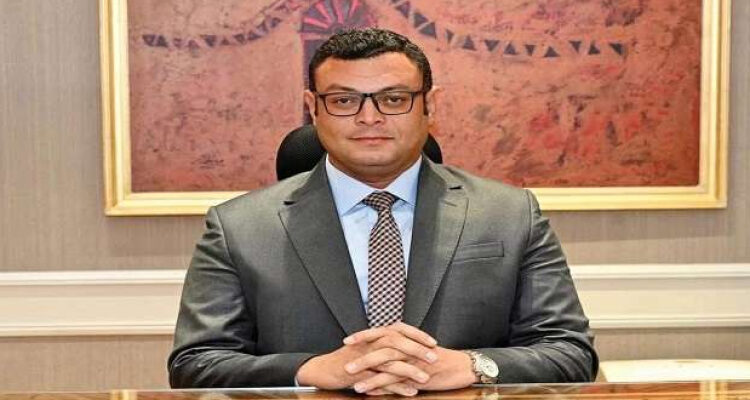 وزير الإسكان يتابع موقف الاستراتيجية الوطنية للعمران والبناء الأخضر والمستدام