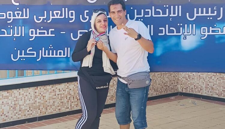 راندا هشام تحصد برونزية 50 متر زعانف في بطولة القاهرة للسباحة للماسترز