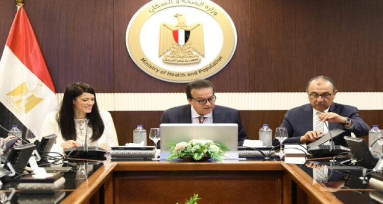 وزير الصحة يشهد اجتماع مجلس الإدارة الـ 22 للهيئة المصرية للشراء الموحد بحضور 4 وزراء ورئيس الهيئة