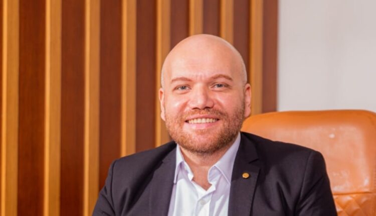 عمرو عطية: مدينة الشروق أصبحت تفرض نفسها على خريطة الاستثمار العقاري بالسوق المصري