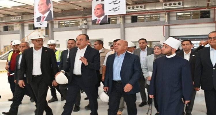 كامل الوزير: شركة النصر للسيارات من قلاع الصناعة المصرية العريقة