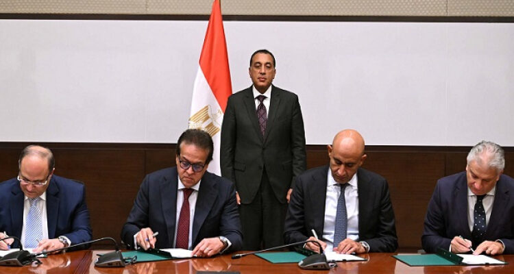 رئيس الوزراء يشهد توقيع بروتوكول لإنشاء 5 مدارس تكنولوجية فى صناعة الأدوية